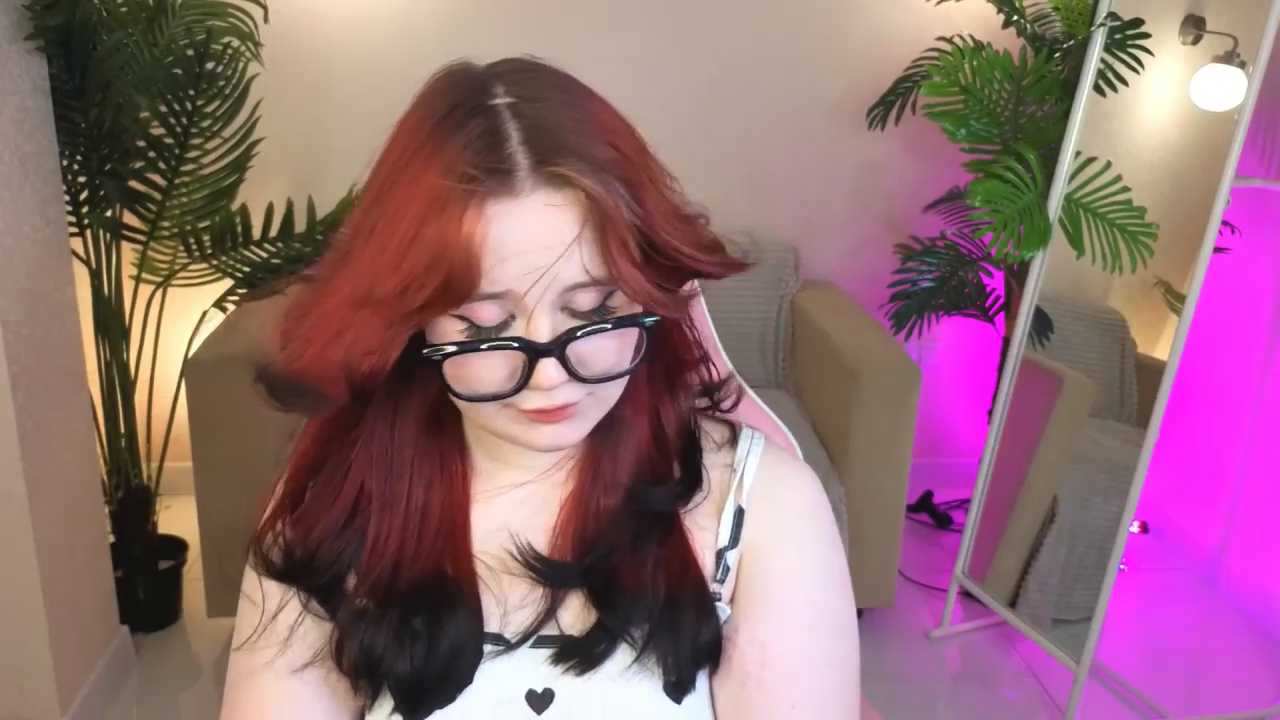 bunny_doll_stella cam recording