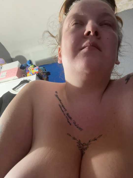 busty-bella1 cam recording