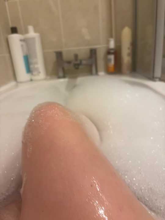 bustymilf41 cam recording
