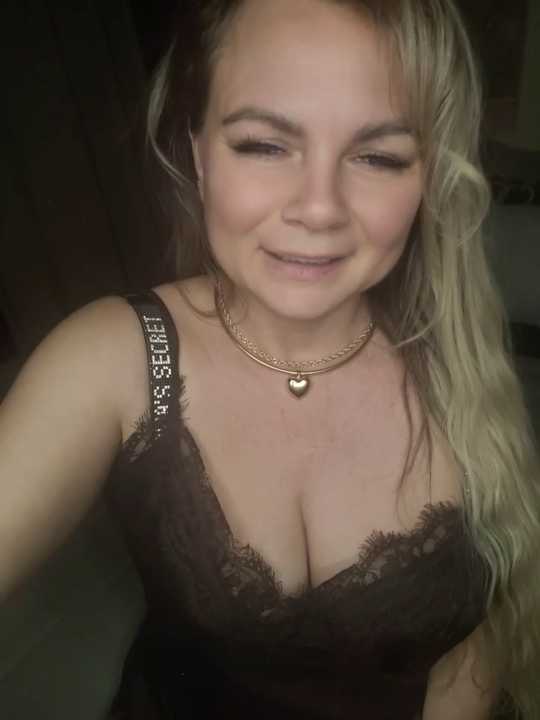 candy_queeen Stripchat recording – Oct 23, 2026