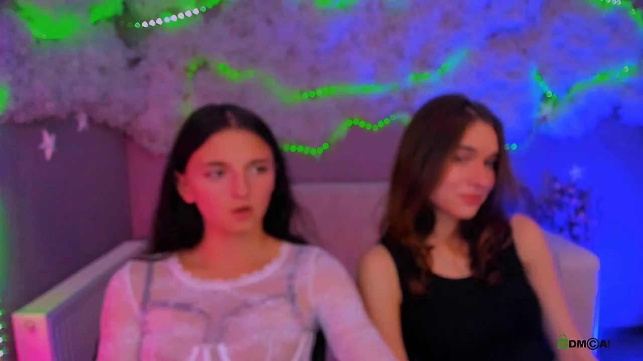 caroline_honeyy