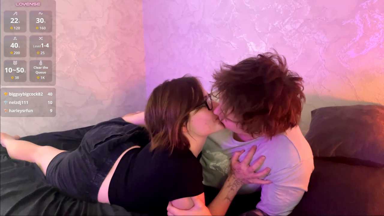 charmycouple Stripchat recording – Oct 20, 2026