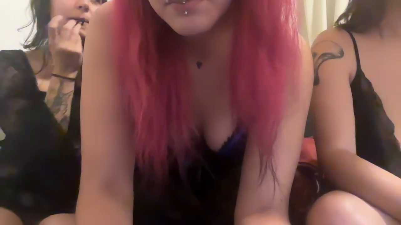 cherrylovebomb