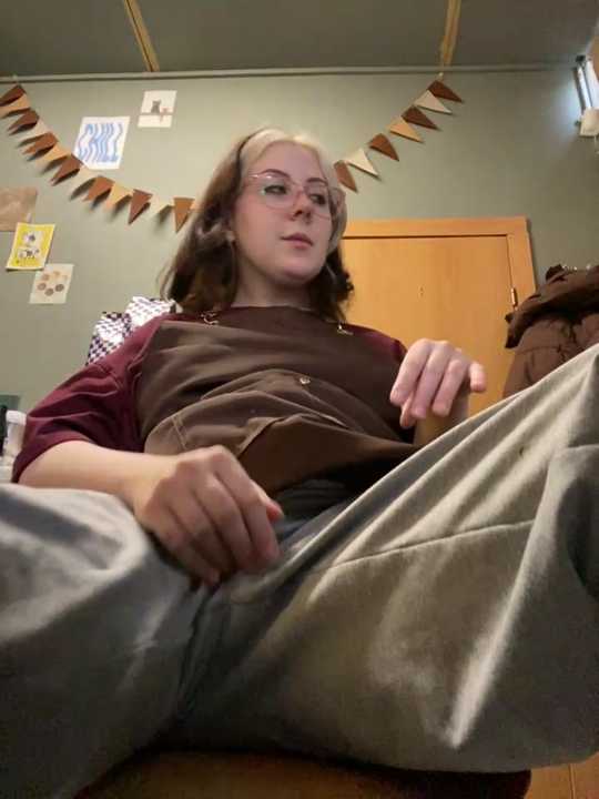 cinnabon_ Stripchat recording – Oct 24, 2026