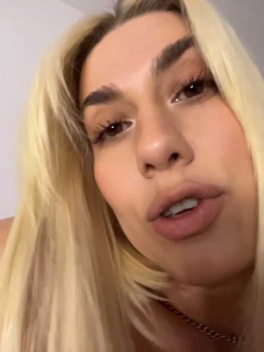 clara_k Stripchat recording – Oct 13, 2026