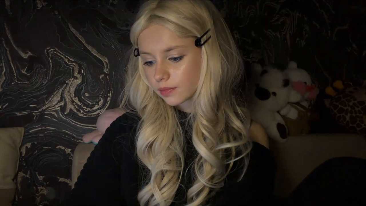 curlyhaired cam recording