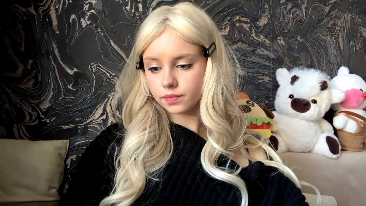 curlyhaired cam recording