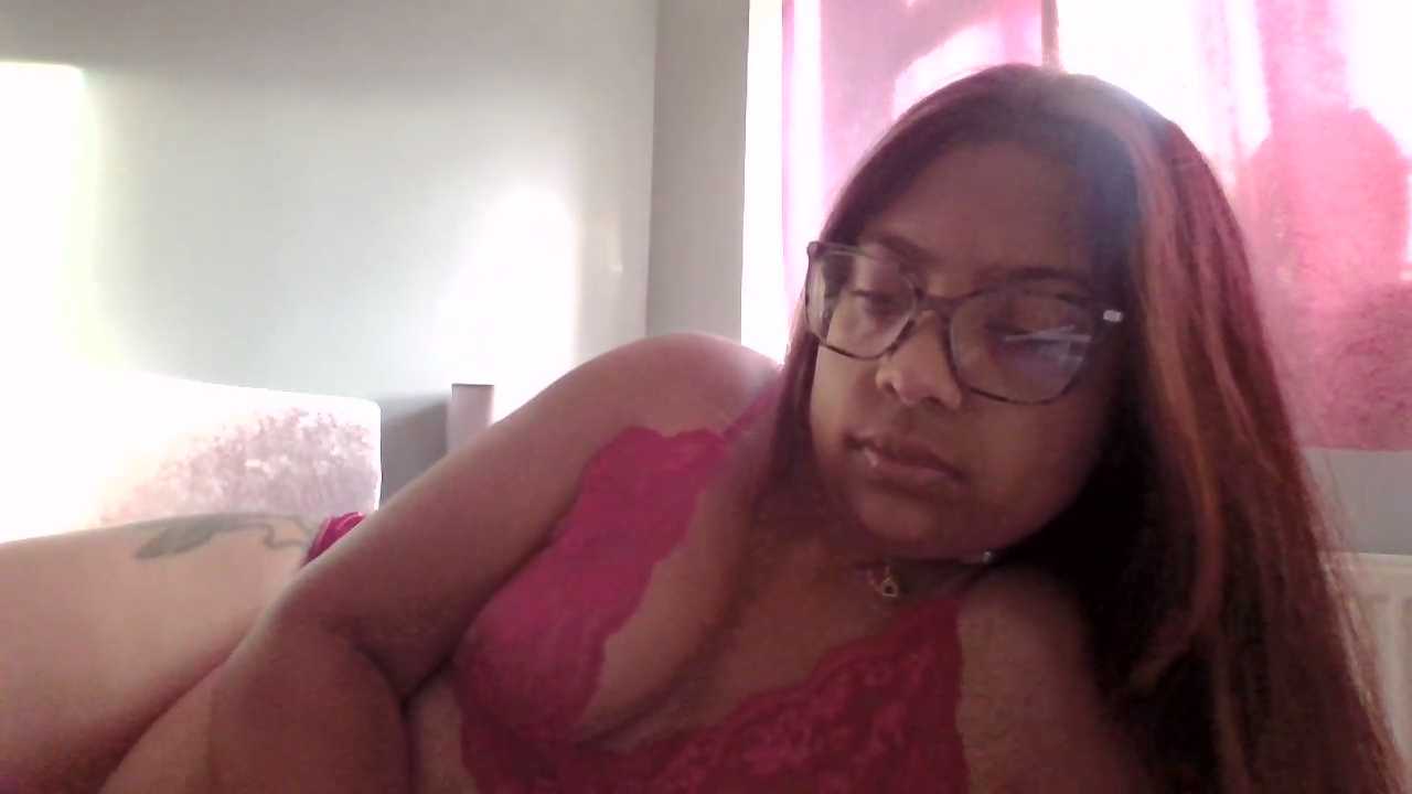 curvyphoenix_93