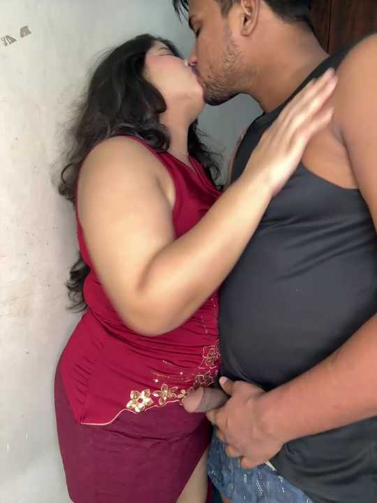 cutie-priya-cpl cam recording