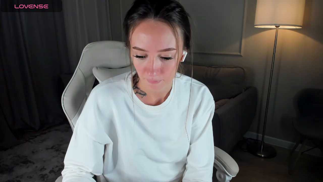 cutienaughtygirl cam recording