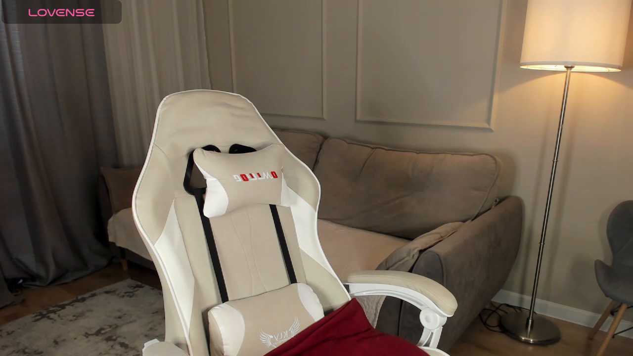 cutienaughtygirl