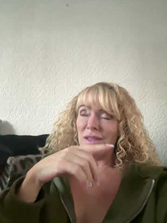 dolly-daydream-xx