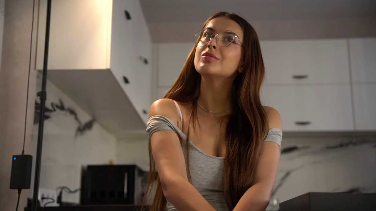 elisa_moon
