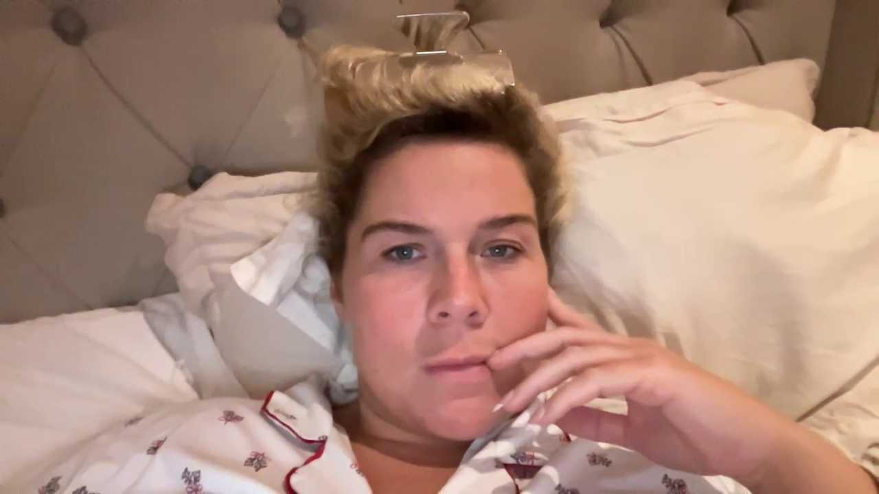erincheshire Stripchat recording – Oct 15, 2026