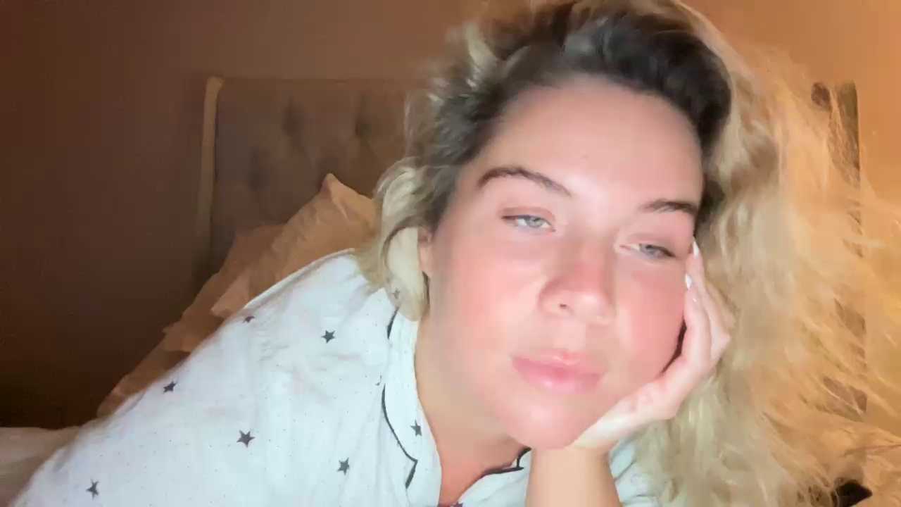 erincheshire cam recording