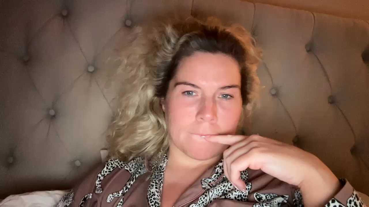 erincheshire cam recording