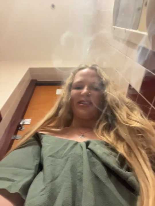 feedeegeorgie cam recording