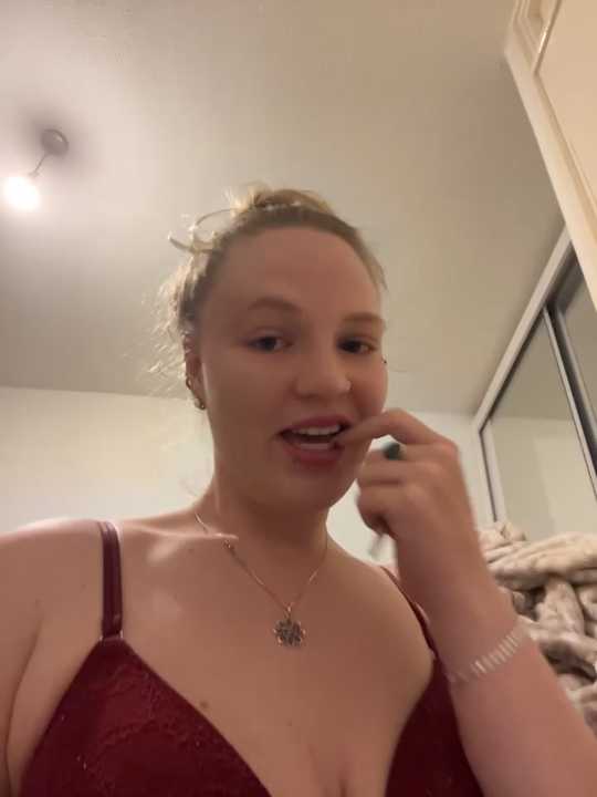 feedeegeorgie cam recording