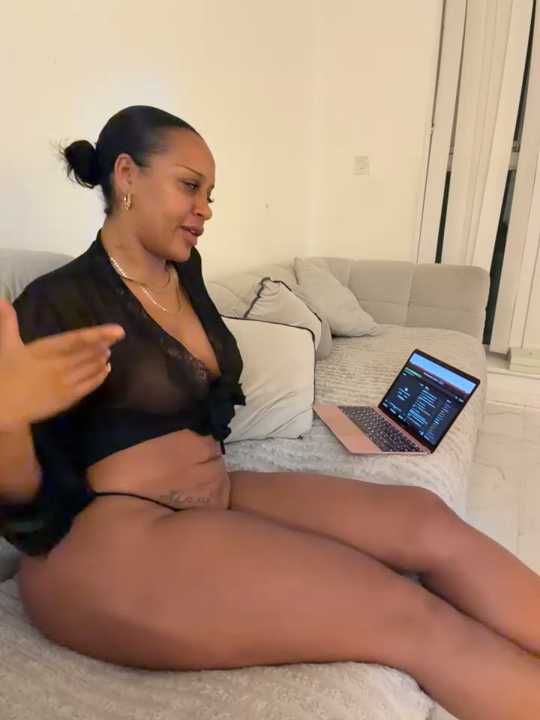 gia-monroexx cam recording