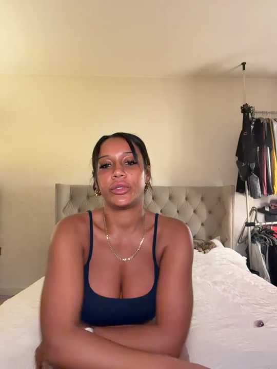 gia-monroexx