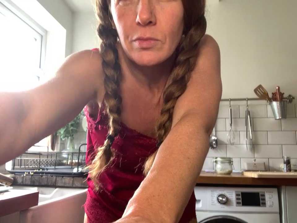 gingergymbunny Stripchat recording – Oct 25, 2026