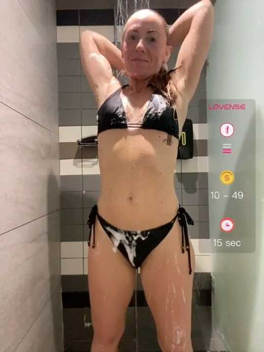 gingergymbunny Stripchat recording – Oct 24, 2026