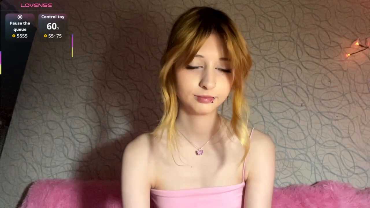 hexie_doll cam recording