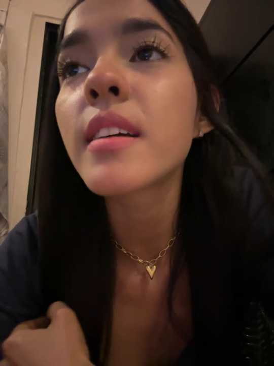 honey__doll_ cam recording