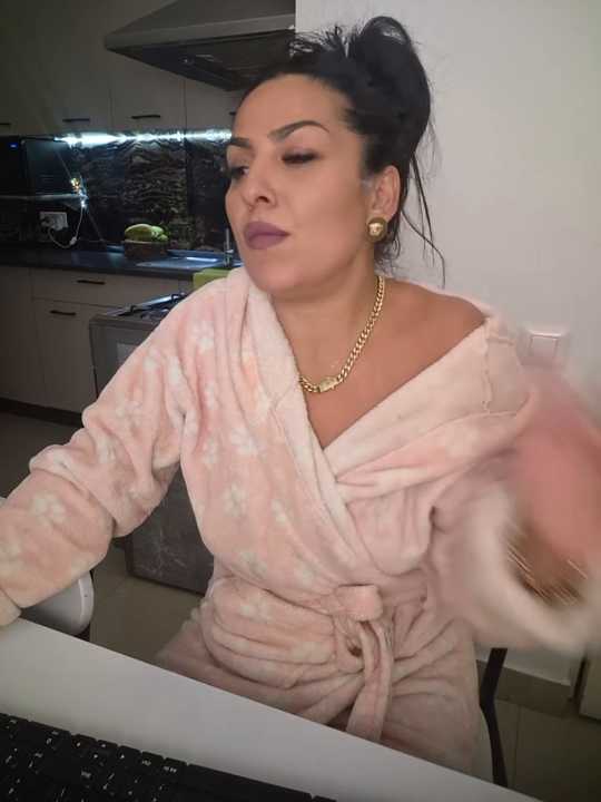 hot-babygirl cam recording