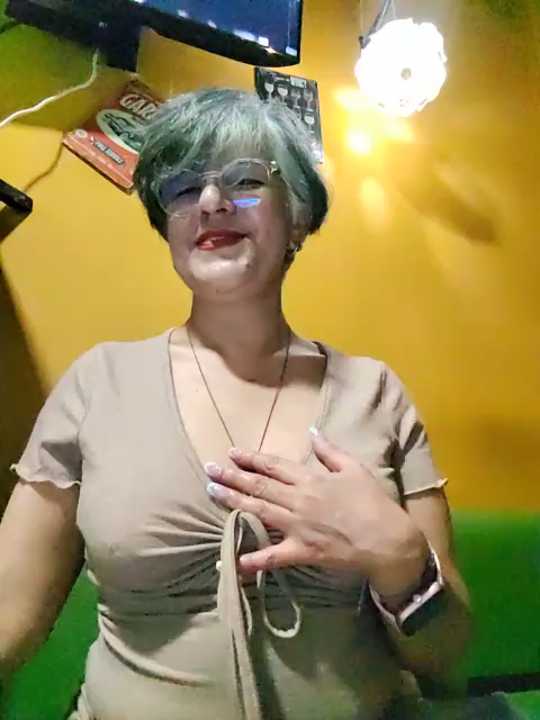 ilonna2025 cam recording