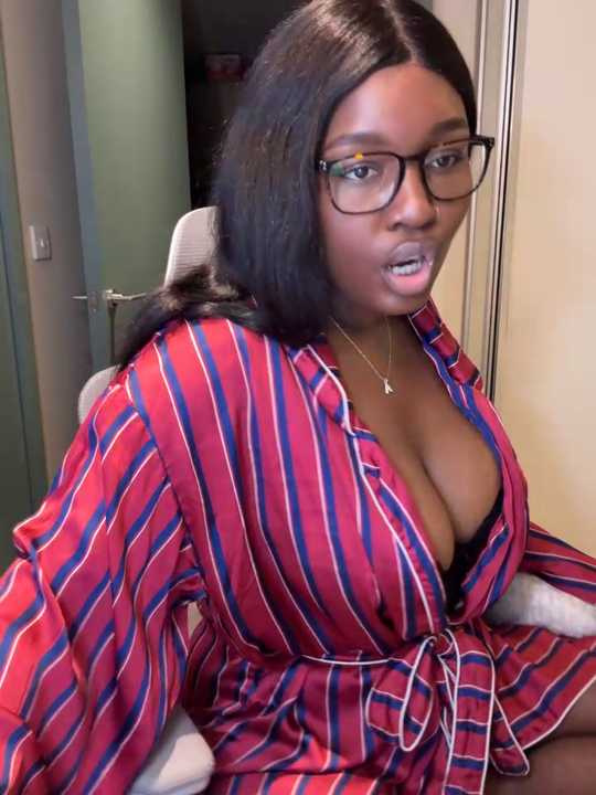 itsanna_b cam recording