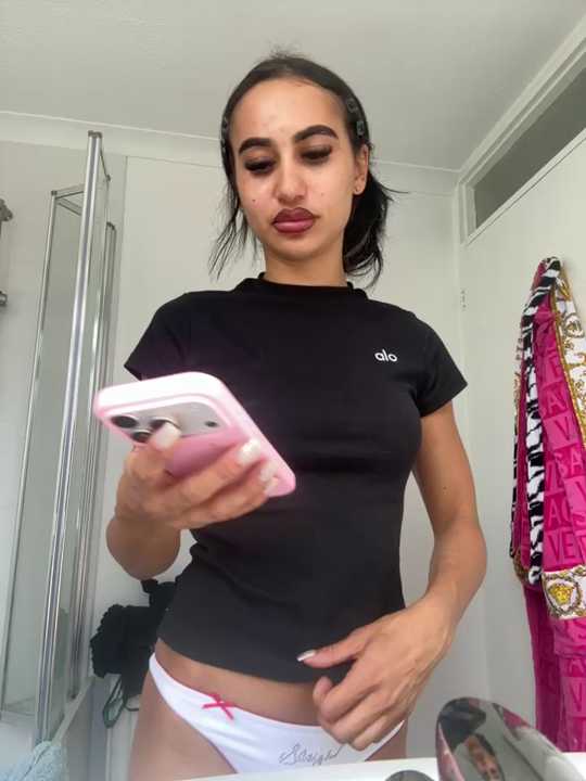 itsyourgirltee