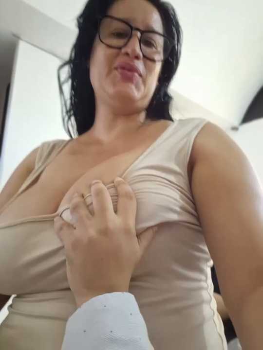 keilymadam Stripchat recording – Oct 20, 2026