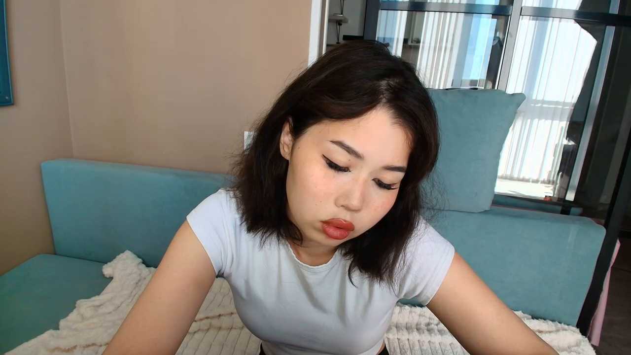 kimyjina Stripchat recording – Oct 19, 2026
