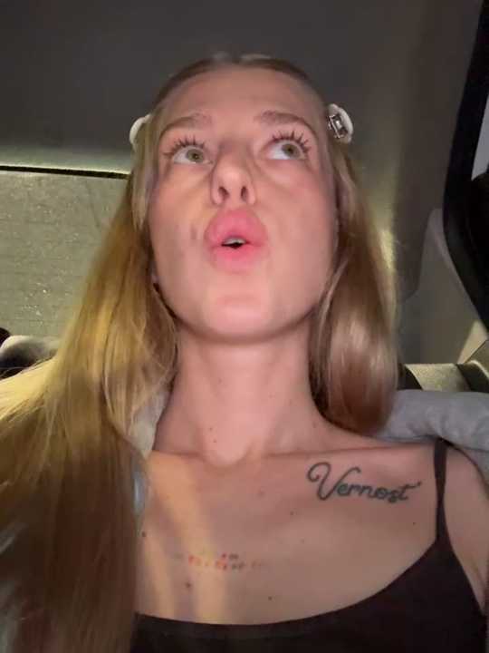 kira_mia