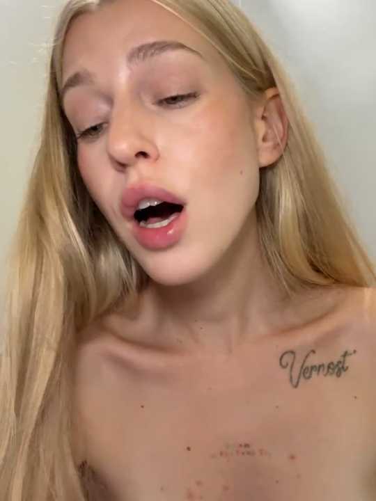 kira_mia