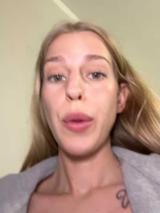 kira_mia
