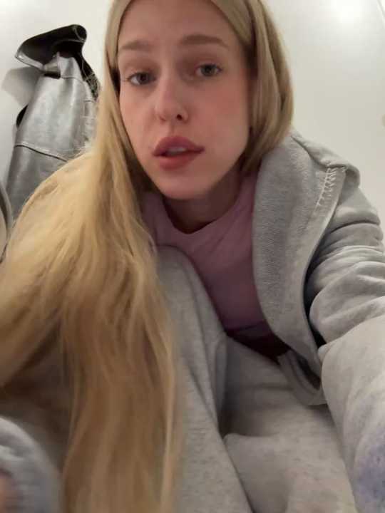 kira_mia cam recording