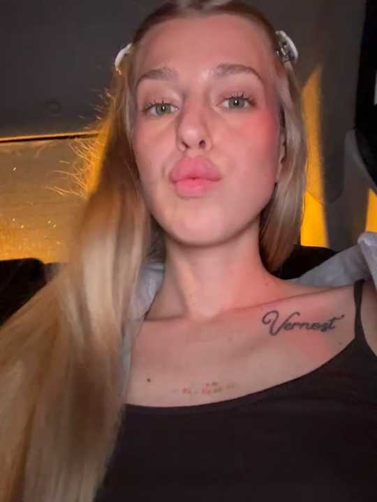 kira_mia