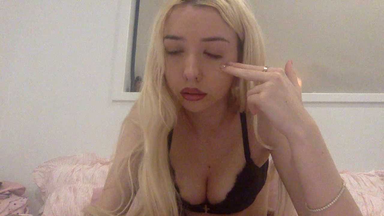 kourtney_carter Stripchat recording – Oct 22, 2026