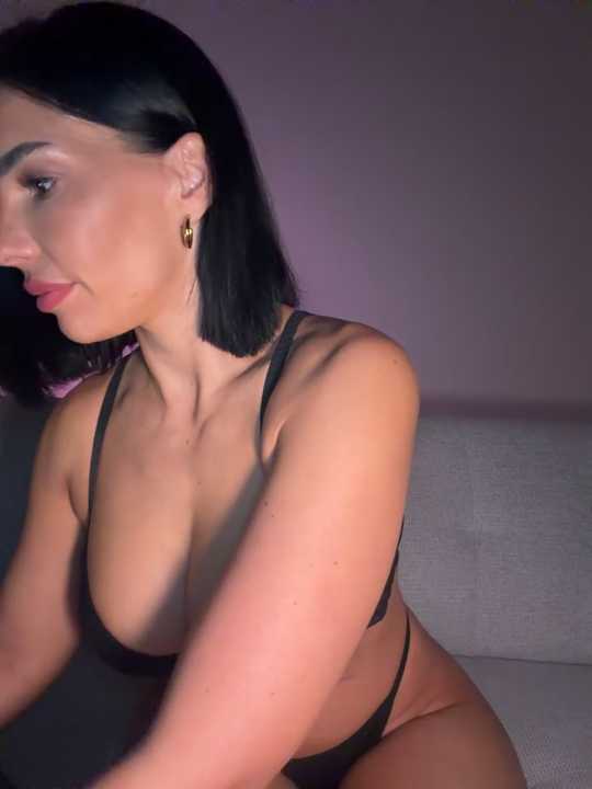 krissiswrld- cam recording