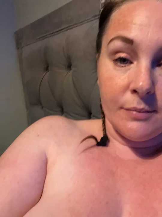 laceygreen Stripchat recording – Oct 17, 2026