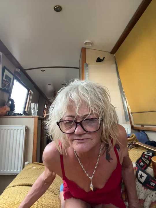 ladyboatlady cam recording