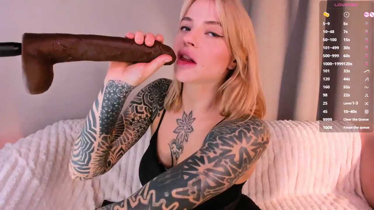lil_shouty_bitch cam recording