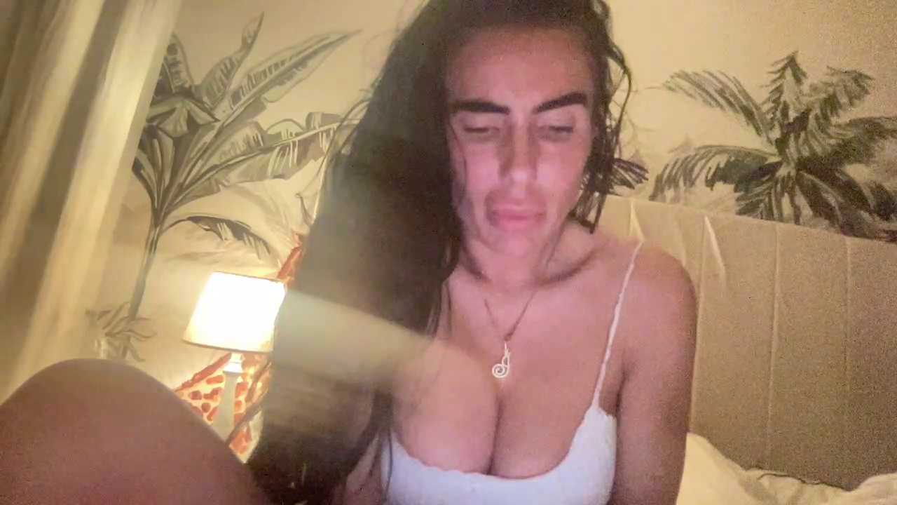 lilianajade Stripchat recording – Oct 19, 2026