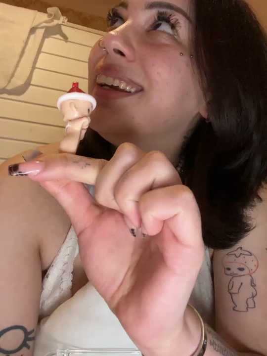 lora_meow Stripchat recording – Oct 22, 2026