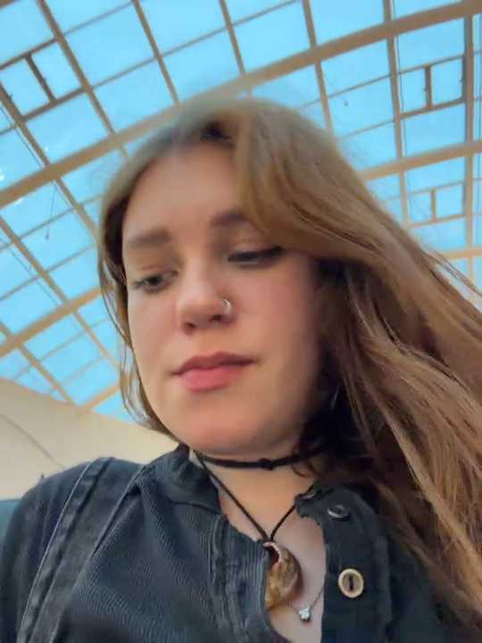 lucy-joy Stripchat recording – Oct 15, 2026