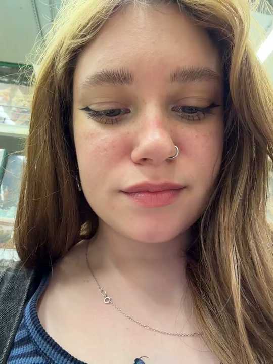 lucy-joy Stripchat recording – Oct 27, 2026