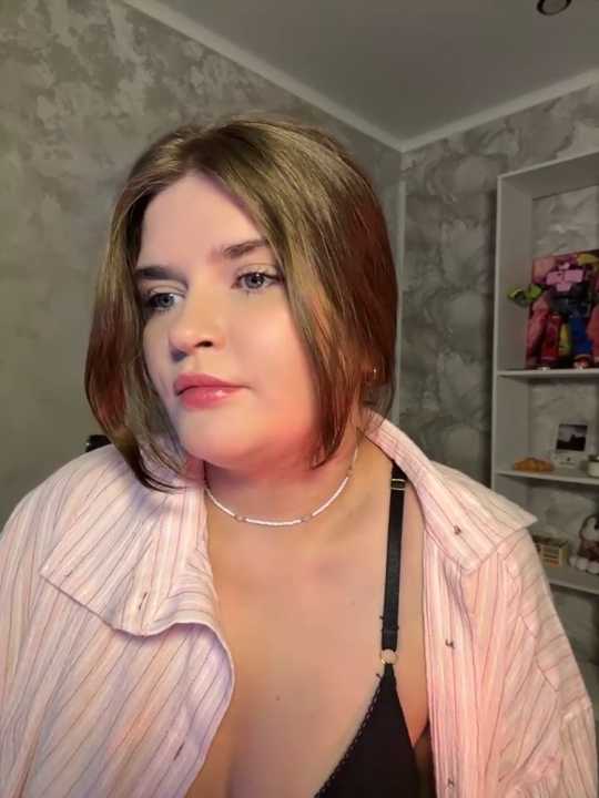 luzdelana_ cam recording