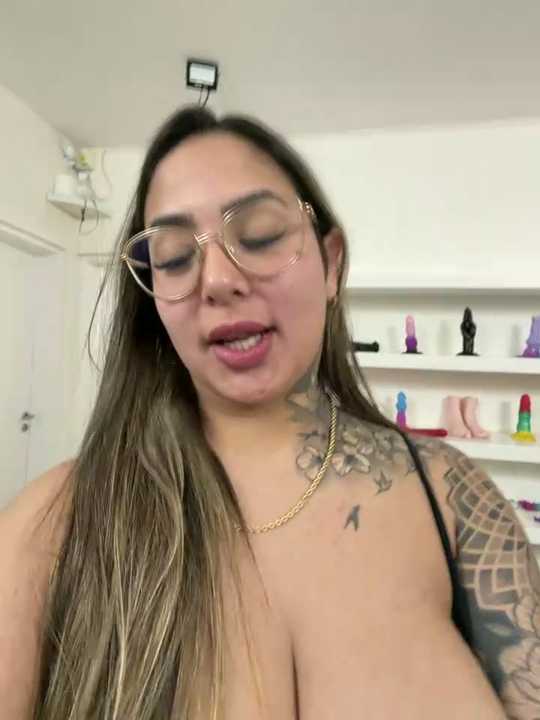 maferalvarexxx Stripchat recording – Oct 21, 2026